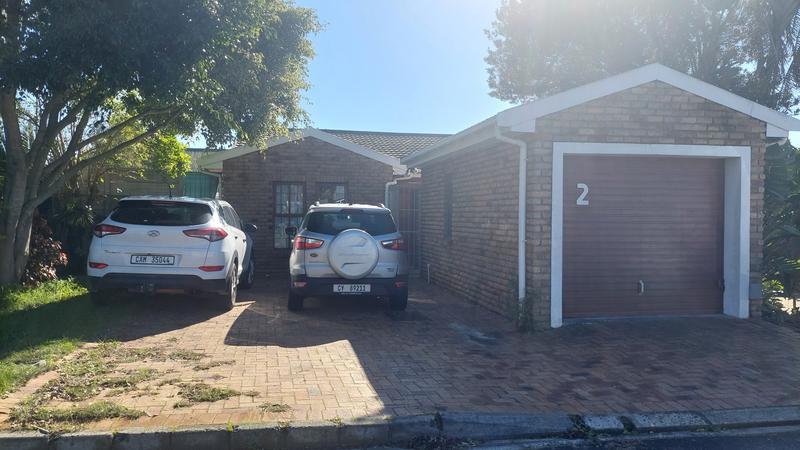 To Let 2 Bedroom Property for Rent in Oakglen Western Cape